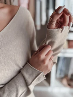 Bluzki Damskie><noscript><img width=