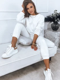Komplety Dresowe Damskie>Dstreet Komplet damski dresowy ARIELLA PREMIUM biały AY0727