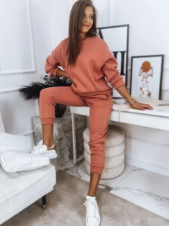 Komplety Dresowe Damskie>Dstreet Komplet damski dresowy ARIELLA PREMIUM łososiowy AY0725