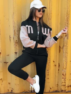 Komplety Dresowe Damskie><noscript><img width=