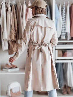 Płaszcze Damskie>Dstreet Płaszcz damski długi z paskiem SLIMFOTA biały NY0745