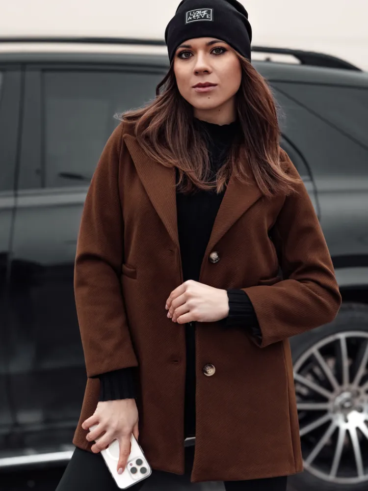 Płaszcze Damskie>Dstreet Płaszcz damski jednorzędowy BELVEONE czekoladowy NY0731