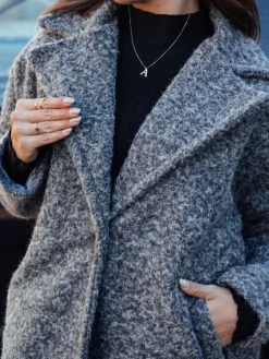 Płaszcze Damskie>Dstreet Płaszcz damski oversize FLUFFEA typu baranek grafitowy NY0707