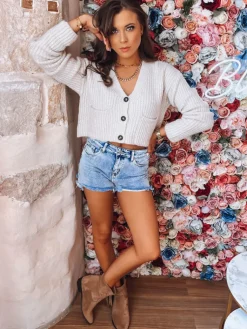 Swetry Damskie>Dstreet Sweter damski SISTERS jasnobeżowy MY1959z