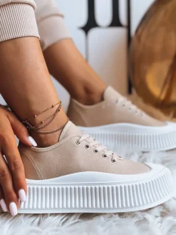 Trampki><noscript><img width=