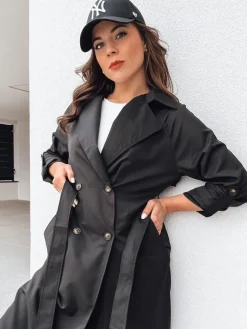 Płaszcze Damskie>Dstreet Trencz damski długi BINCIA czarna TY4342