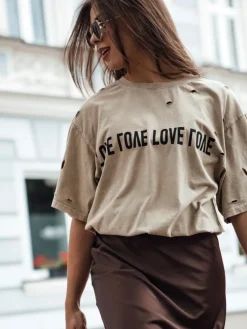 T-Shirty Damskie>Dstreet T-shirt damski z nadrukiem BONGANIR beżowy RY2645